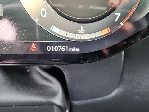 More photos of 2024 Land Rover Range Rover Sport Dynamic at Gravity Autos Chicago, IL