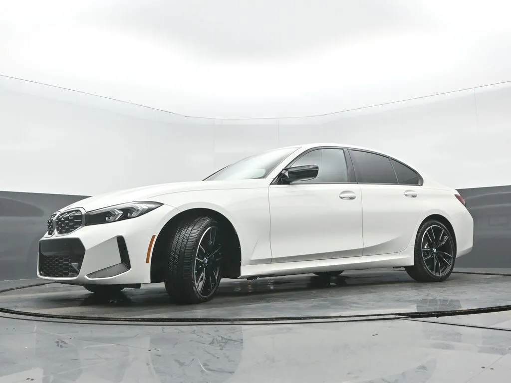 2023 BMW 3 Series M340i - Photo 31