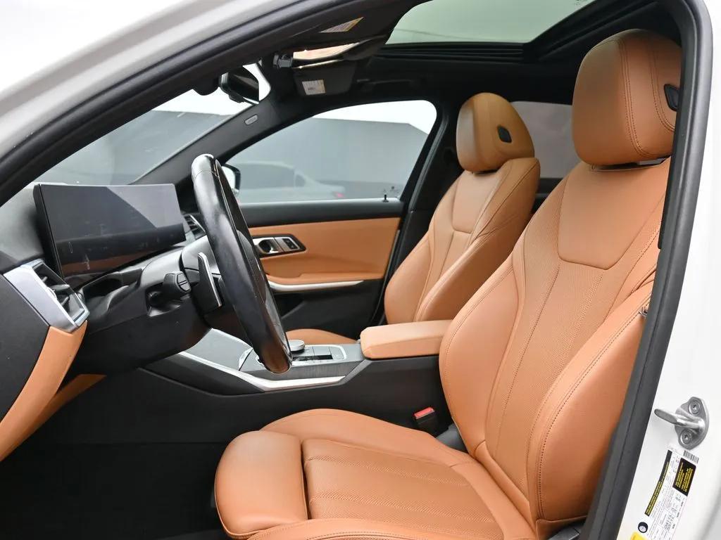 2023 BMW 3 Series M340i - Photo 10