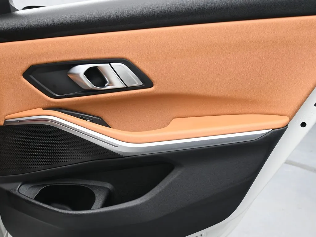 2023 BMW 3 Series M340i - Photo 25