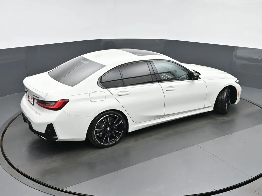 2023 BMW 3 Series M340i - Photo 37