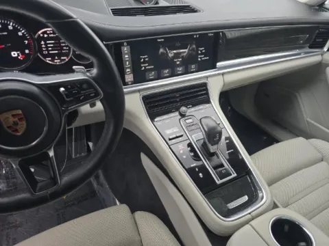 More photos of 2017 Porsche Panamera 4S at Gravity Autos Chicago, IL