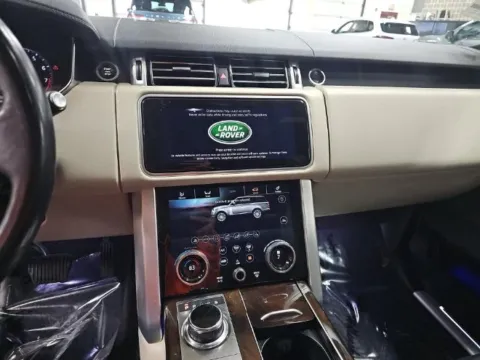 More photos of 2020 Land Rover Range Rover Supercharged at Gravity Autos Chicago, IL