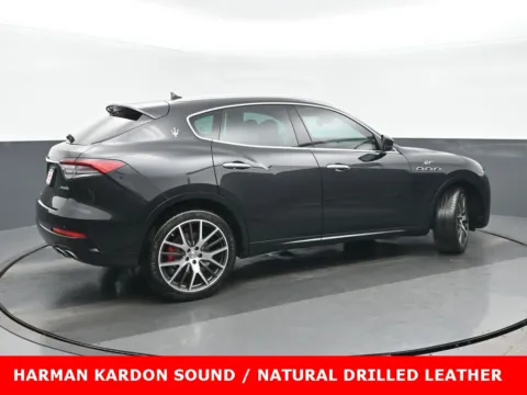 Another view of 2022 Maserati Levante GT for sale in Highland Park, IL at Gravity Autos Chicago