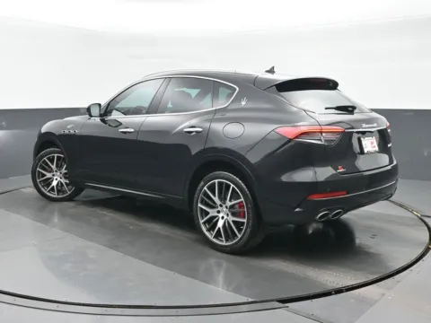 More photos of 2022 Maserati Levante GT at Gravity Autos Chicago, IL