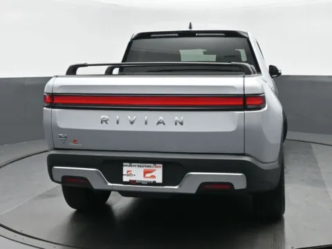 More photos of 2024 Rivian R1T Adventure at Gravity Autos Chicago, IL