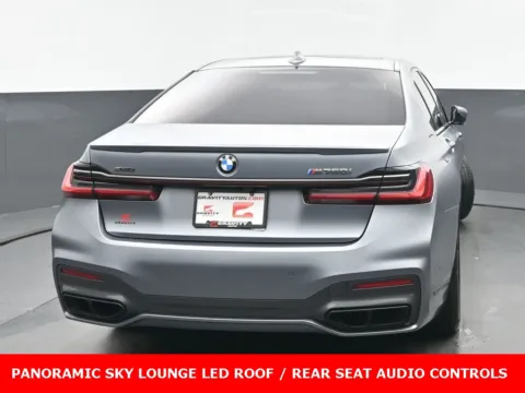 More photos of 2022 BMW 7 Series M760i at Gravity Autos Chicago, IL