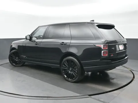 More photos of 2021 Land Rover Range Rover Westminster at Gravity Autos Chicago, IL