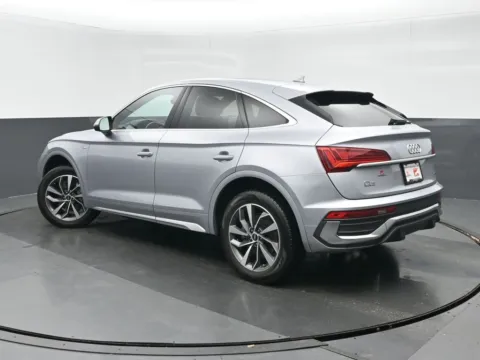 More photos of 2022 Audi Q5 45 S line Premium at Gravity Autos Chicago, IL