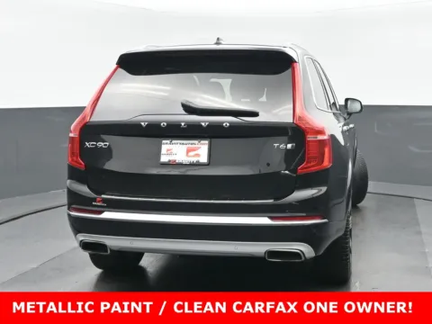 More photos of 2020 Volvo XC90 T6 Inscription at Gravity Autos Chicago, IL