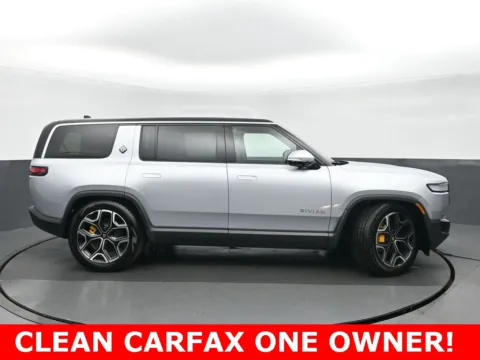 Photos of 2023 Rivian R1S Adventure for sale in Highland Park, IL at Gravity Autos Chicago