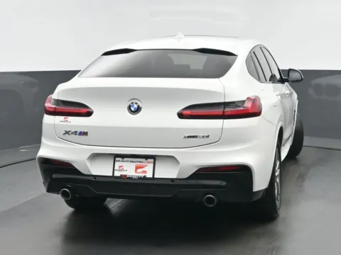 More photos of 2021 BMW X4 xDrive30i at Gravity Autos Chicago, IL