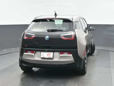 More photos of 2014 BMW i3 with Range Extender at Gravity Autos Chicago, IL