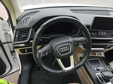 More photos of 2018 Audi Q5 2.0T at Gravity Autos Chicago, IL