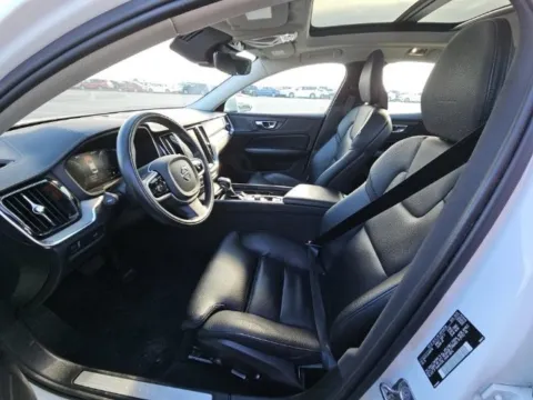 Another view of 2020 Volvo S60 T6 Inscription for sale in Highland Park, IL at Gravity Autos Chicago