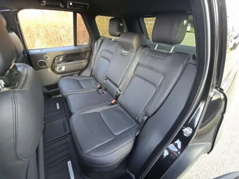 More photos of 2020 Land Rover Range Rover HSE at Gravity Autos Chicago, IL