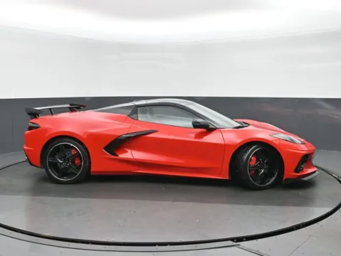 Photos of 2021 Chevrolet Corvette Stingray for sale in Highland Park, IL at Gravity Autos Chicago