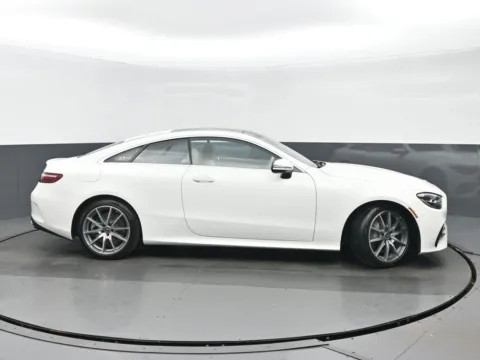 Photos of 2023 Mercedes-Benz E-Class E 450 for sale in Highland Park, IL at Gravity Autos Chicago