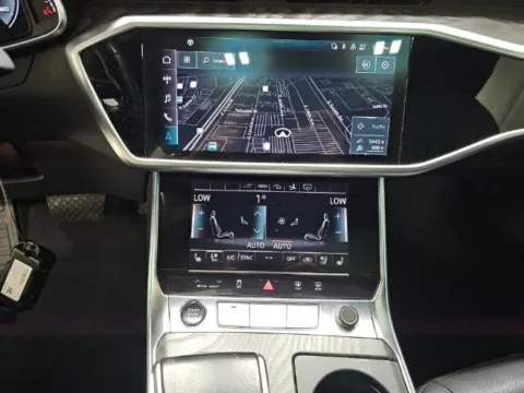 More photos of 2021 Audi A7 e Premium Plus at Gravity Autos Chicago, IL