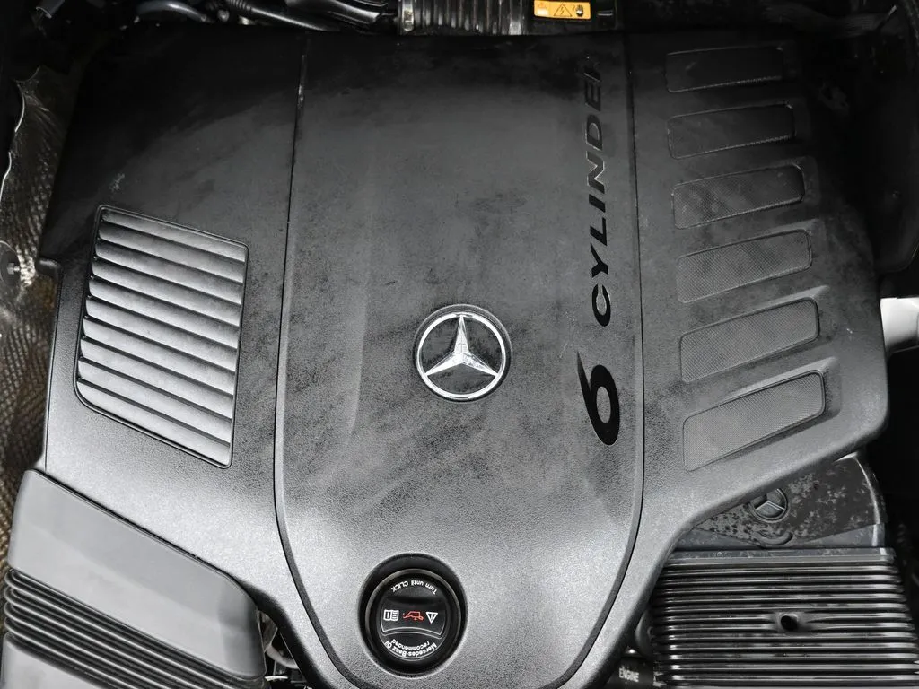 2023 Mercedes-Benz GLS GLS450 - Photo 28