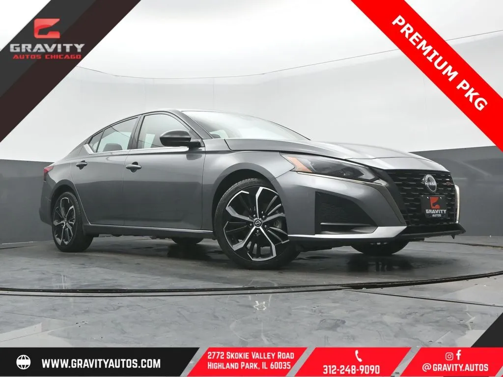 Gray 2023 Nissan Altima 2.5 SR for sale in Highland Park, IL