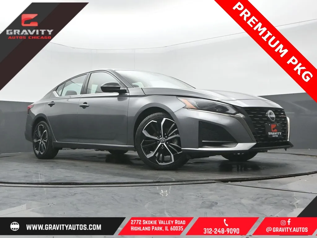 Gray 2023 Nissan Altima 2.5 SR for sale in Highland Park, IL