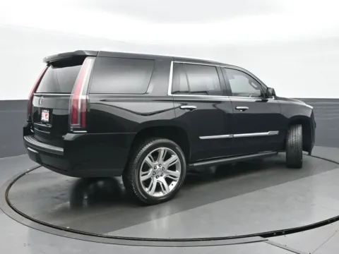 Another view of 2015 Cadillac Escalade Premium for sale in Highland Park, IL at Gravity Autos Chicago