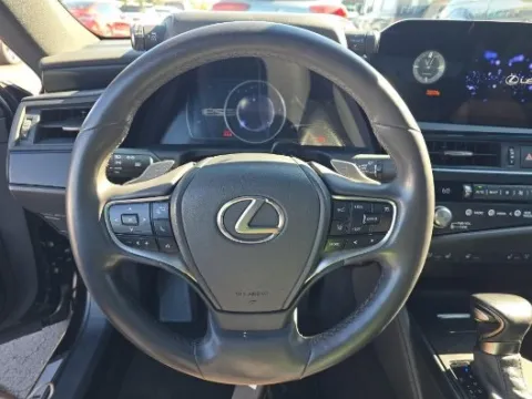 More photos of 2023 Lexus ES 350 at Gravity Autos Chicago, IL