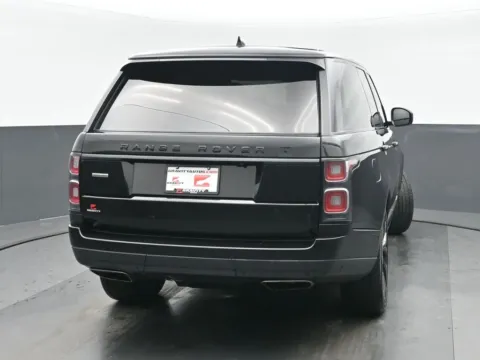 More photos of 2018 Land Rover Range Rover 5.0L V8 Supercharged at Gravity Autos Chicago, IL