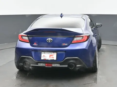 More photos of 2023 Toyota GR86 Premium at Gravity Autos Chicago, IL