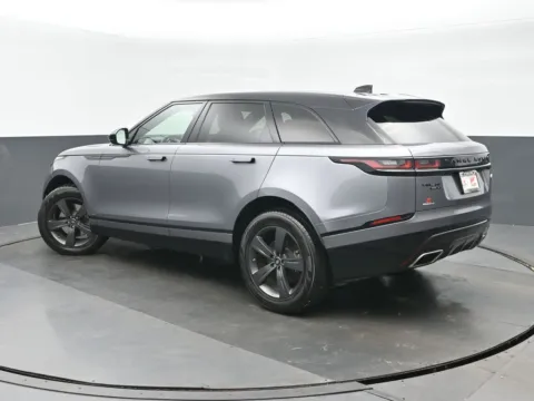 More photos of 2020 Land Rover Range Rover Velar R-Dynamic S at Gravity Autos Chicago, IL