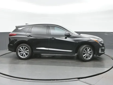 Photos of 2020 Acura RDX Technology Package for sale in Highland Park, IL at Gravity Autos Chicago