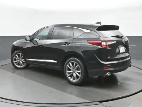 More photos of 2020 Acura RDX Technology Package at Gravity Autos Chicago, IL
