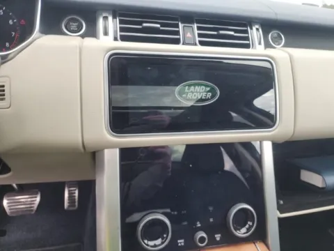 More photos of 2021 Land Rover Range Rover Westminster at Gravity Autos Chicago, IL