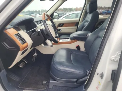 More photos of 2021 Land Rover Range Rover Westminster at Gravity Autos Chicago, IL