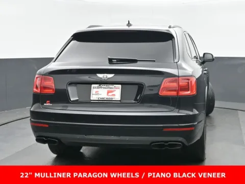 More photos of 2020 Bentley Bentayga V8 at Gravity Autos Chicago, IL