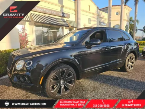 Green 2020 Bentley Bentayga V8 for sale in Highland Park, IL
