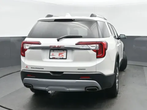 More photos of 2021 GMC Acadia SLT at Gravity Autos Chicago, IL