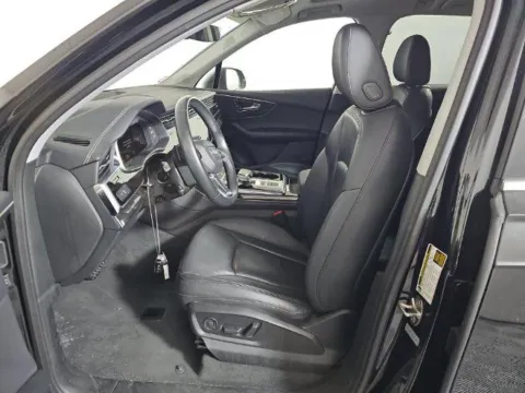 More photos of 2023 Audi Q7 55 Premium Plus at Gravity Autos Chicago, IL