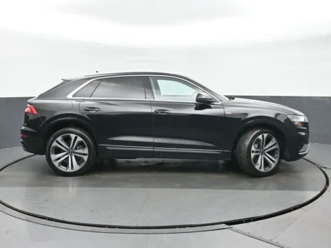 Photos of 2021 Audi Q8 55 Prestige for sale in Highland Park, IL at Gravity Autos Chicago