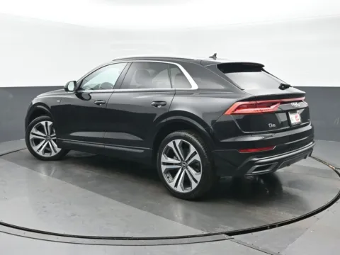 More photos of 2021 Audi Q8 55 Prestige at Gravity Autos Chicago, IL