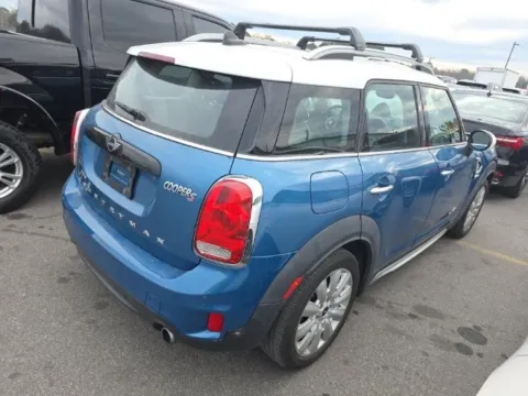 Photos of 2019 MINI Cooper S Countryman Cooper S ALL4 for sale in Highland Park, IL at Gravity Autos Chicago