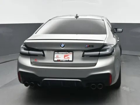 More photos of 2020 BMW M5 Competition at Gravity Autos Chicago, IL