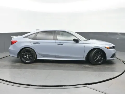 Photos of 2023 Honda Civic Si for sale in Highland Park, IL at Gravity Autos Chicago