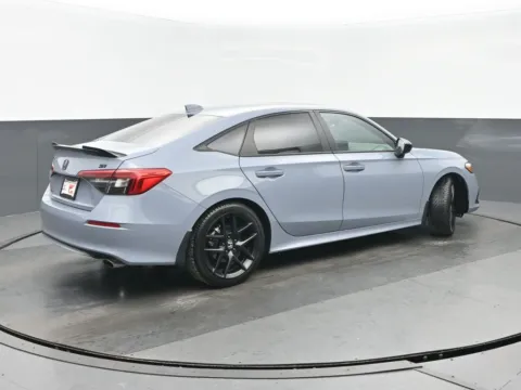 Another view of 2023 Honda Civic Si for sale in Highland Park, IL at Gravity Autos Chicago