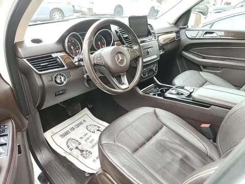 Another view of 2018 Mercedes-Benz GLE 350 for sale in Highland Park, IL at Gravity Autos Chicago