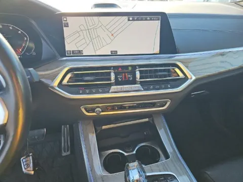 More photos of 2020 BMW X5 M50i at Gravity Autos Chicago, IL