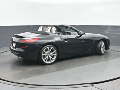Another view of 2020 BMW Z4 sDrive30i for sale in Highland Park, IL at Gravity Autos Chicago