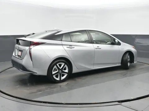 Another view of 2016 Toyota Prius Three Touring for sale in Highland Park, IL at Gravity Autos Chicago