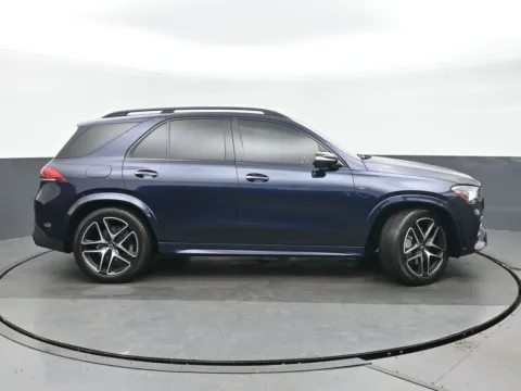 Photos of 2021 Mercedes-Benz GLE 53 AMG for sale in Highland Park, IL at Gravity Autos Chicago